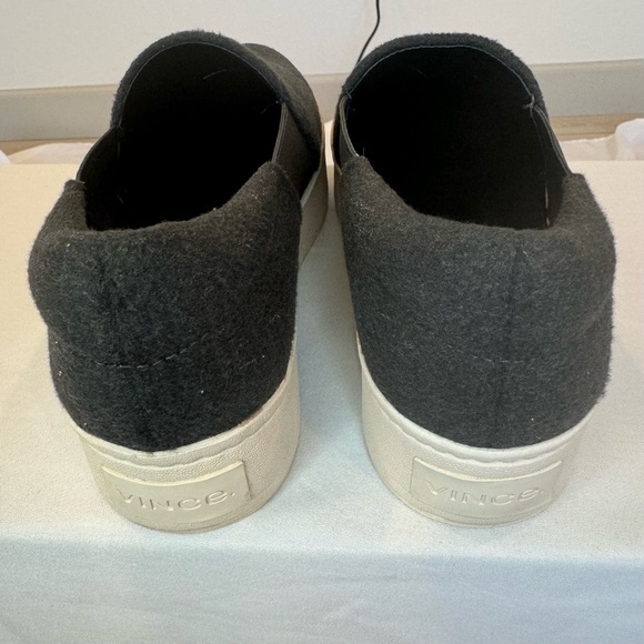 Vince Women’s Platform Sneaker Size 7M/EUR 37. - Picture 3 of 15